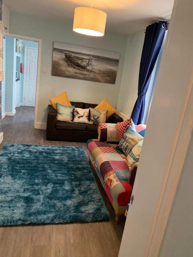 Ground Floor Apartment เอกซ์มัธ ภายนอก รูปภาพ