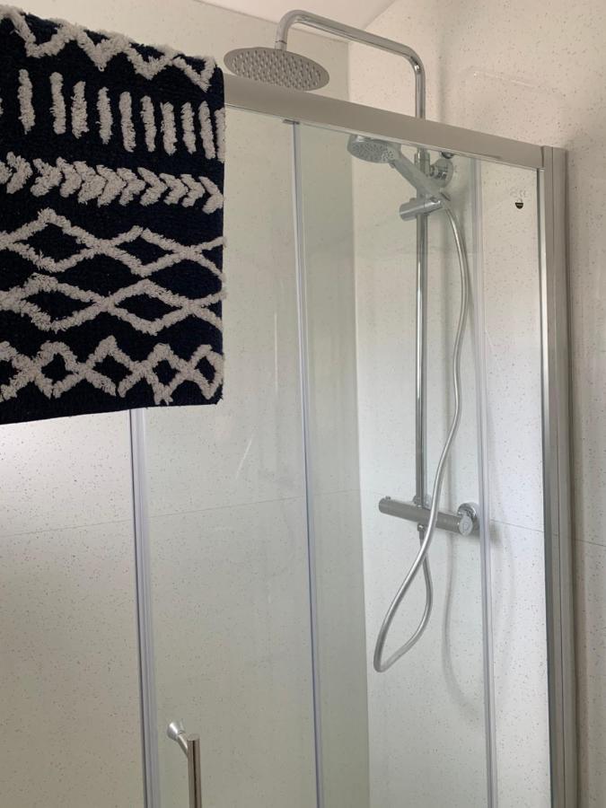 Ground Floor Apartment เอกซ์มัธ ภายนอก รูปภาพ
