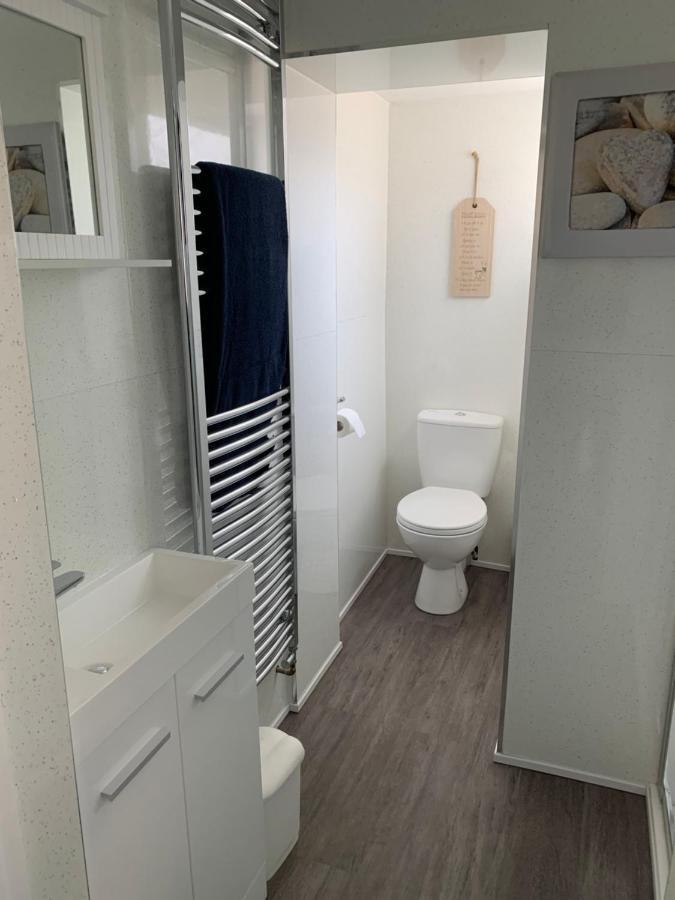 Ground Floor Apartment เอกซ์มัธ ภายนอก รูปภาพ